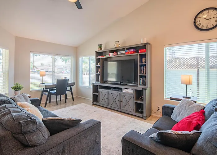 4br - Arcades, Putting Green, Fire Pit, Themed Holiday home Glendale