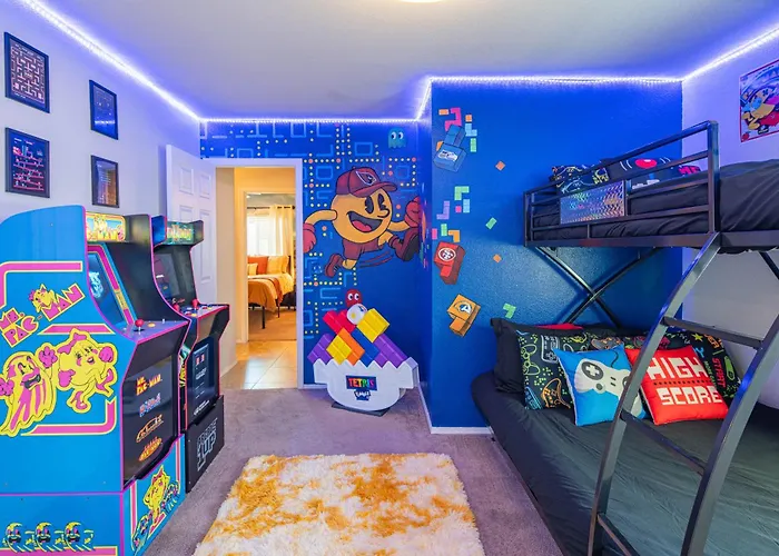 4br - Arcades, Putting Green, Fire Pit, Themed *