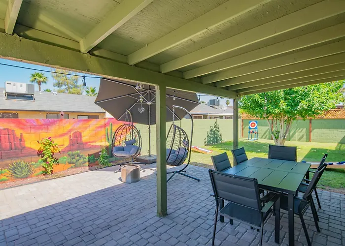 4br - Arcades, Putting Green, Fire Pit, Themed Glendale