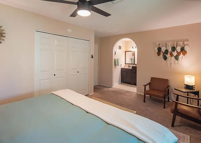 4br - Arcades, Putting Green, Fire Pit, Themed Holiday home Glendale