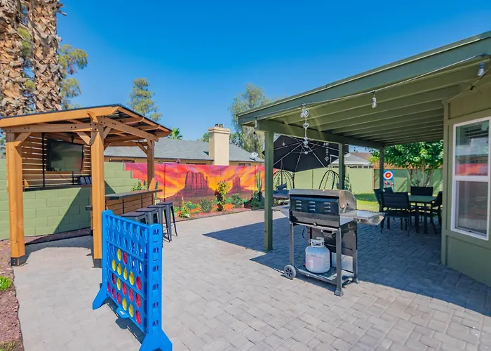 4br - Arcades, Putting Green, Fire Pit, Themed * Glendale